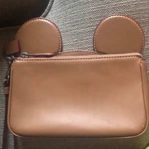 Mickey Ear Coach Wrislet